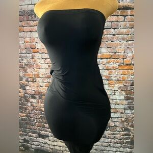 Chic Black Strapless Dress